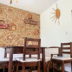 빌라 каменната къща