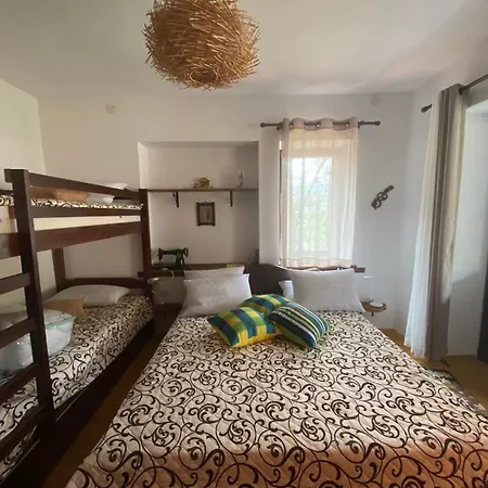 каменната къща Villa