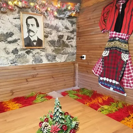 каменната къща * Borovo