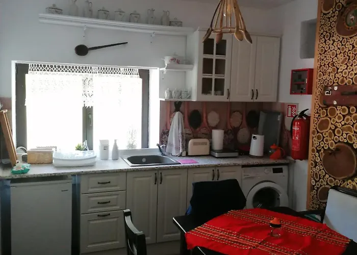 каменната къща