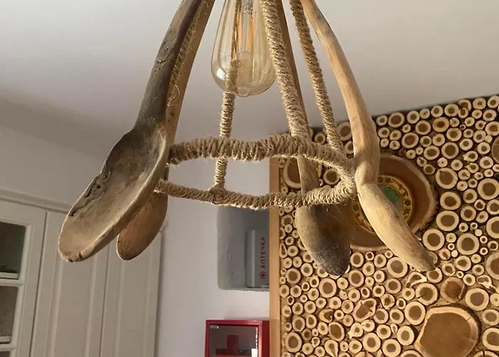 каменната къща