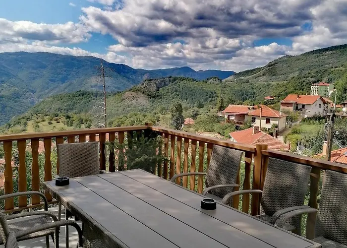 ヴィラ каменната къща *