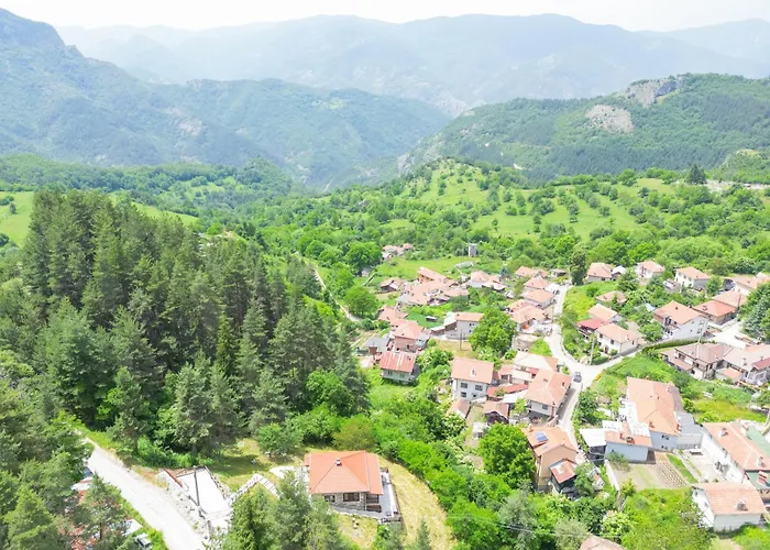 ヴィラ каменната къща